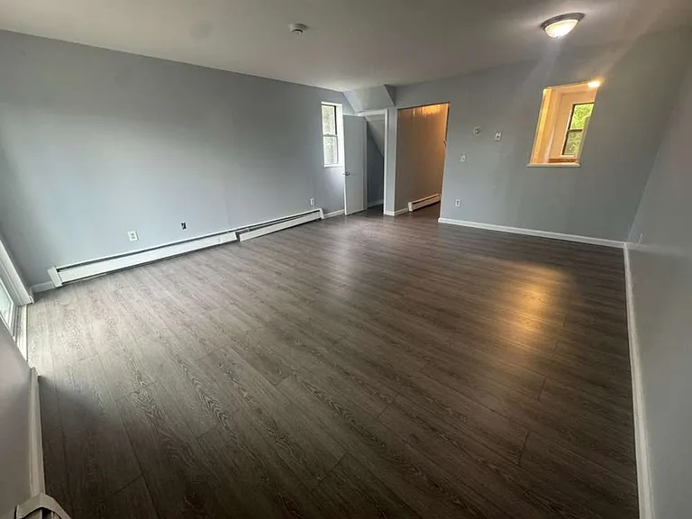258 Fairmont Ave — Photo 15