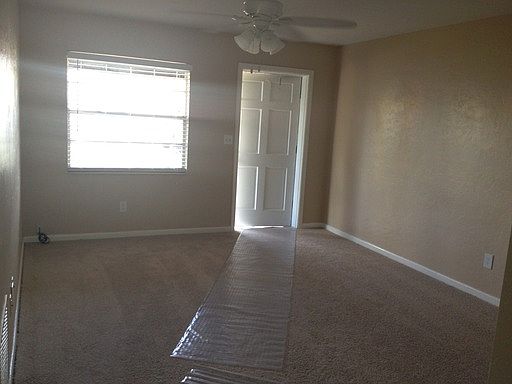 2nd image of 1070 Orienta Ave