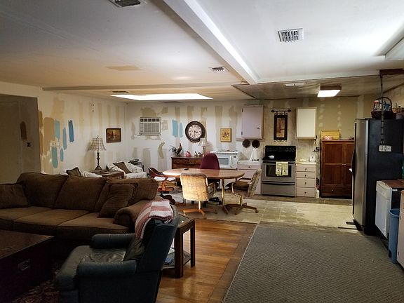 Opened up floor plan
