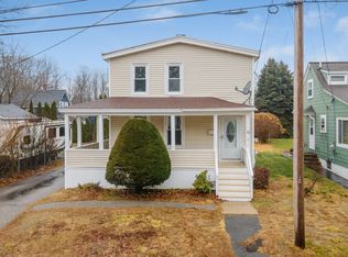 10 Roebuck Ave, Saco, ME 04072