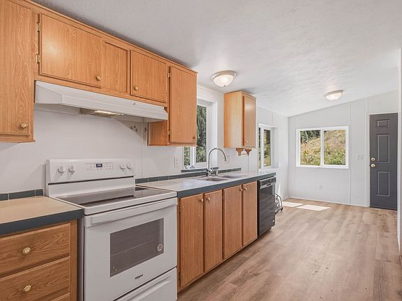 5th image of 9192 Olalla Canyon Rd