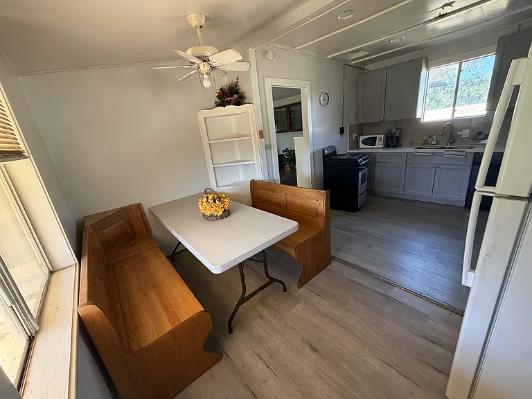 38618 Vineland St — Photo 10