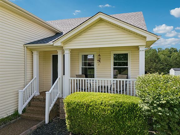 5th image of 1402 Alyssa Dr