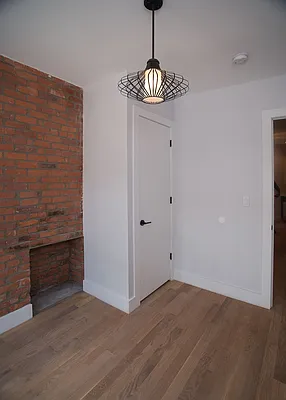 Rented by Nooklyn NYC LLC | media 24
