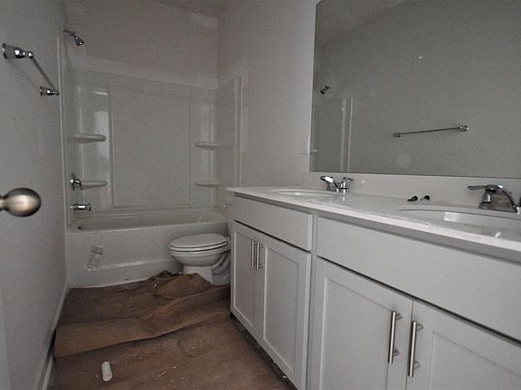 5th image of 1719 Odessa Ln