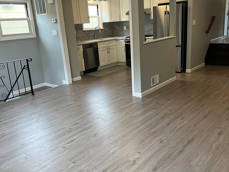 240 Woodrow Rd — Photo 17