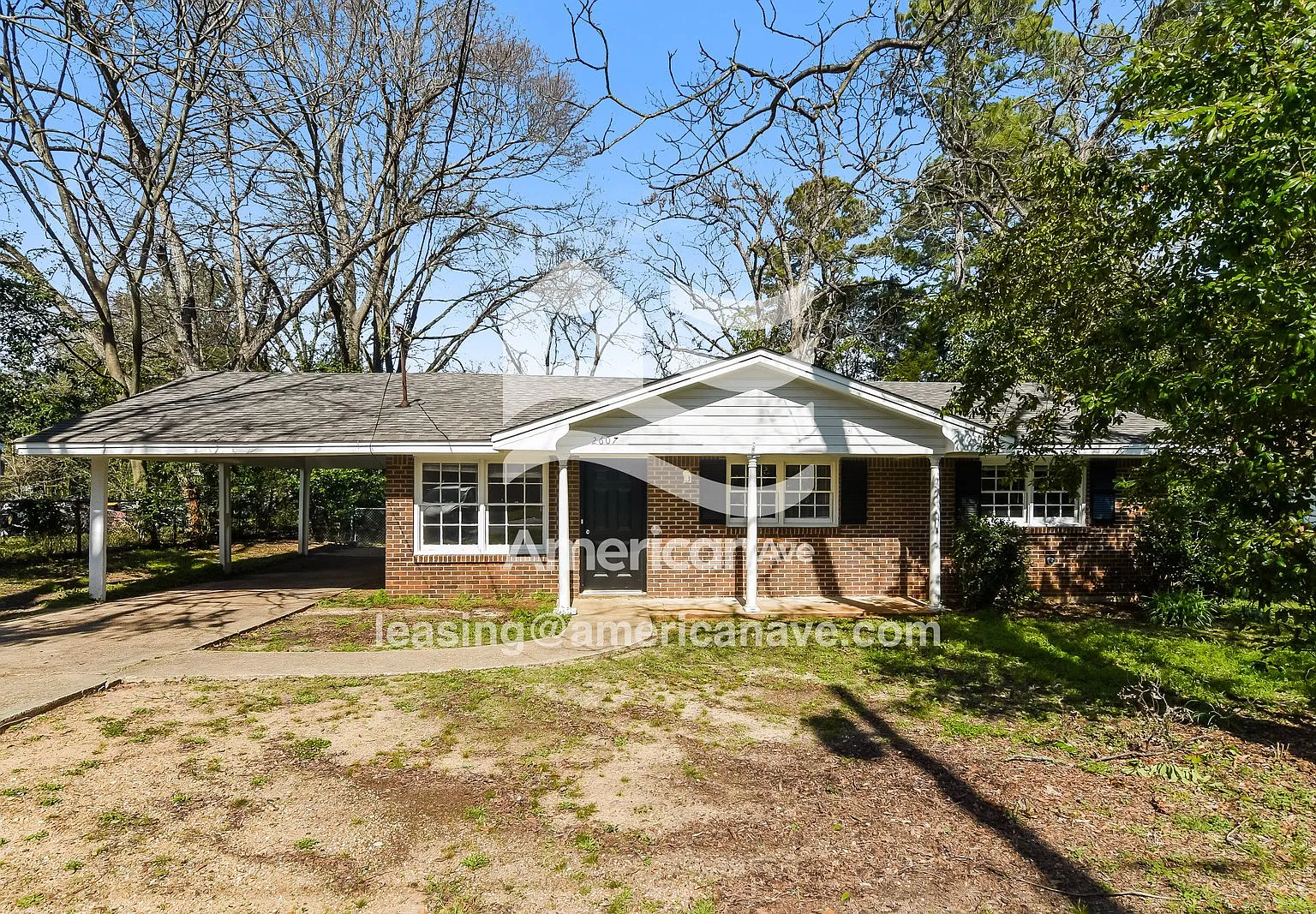 3 bed, 1.5 bath, 1098 sqft, $1,030 — Photo 1