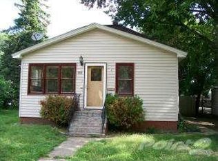 602 E 2nd Ave, Mitchell, SD 57301