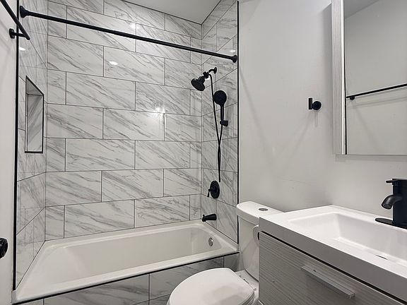 5th image of 6032 S Paulina St #2