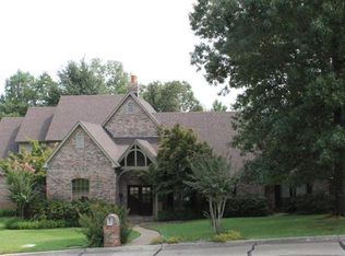 3 Knotty Pne, Texarkana, TX 75503