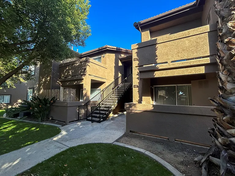 Spruce Village Apartments — Photo 9