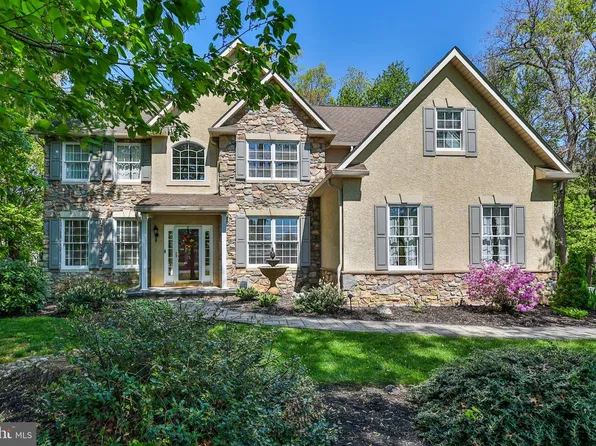 4353 E Texas Rd, Allentown, PA 18103