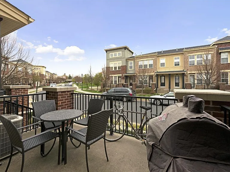5900 Oxford St #21 — Photo 16