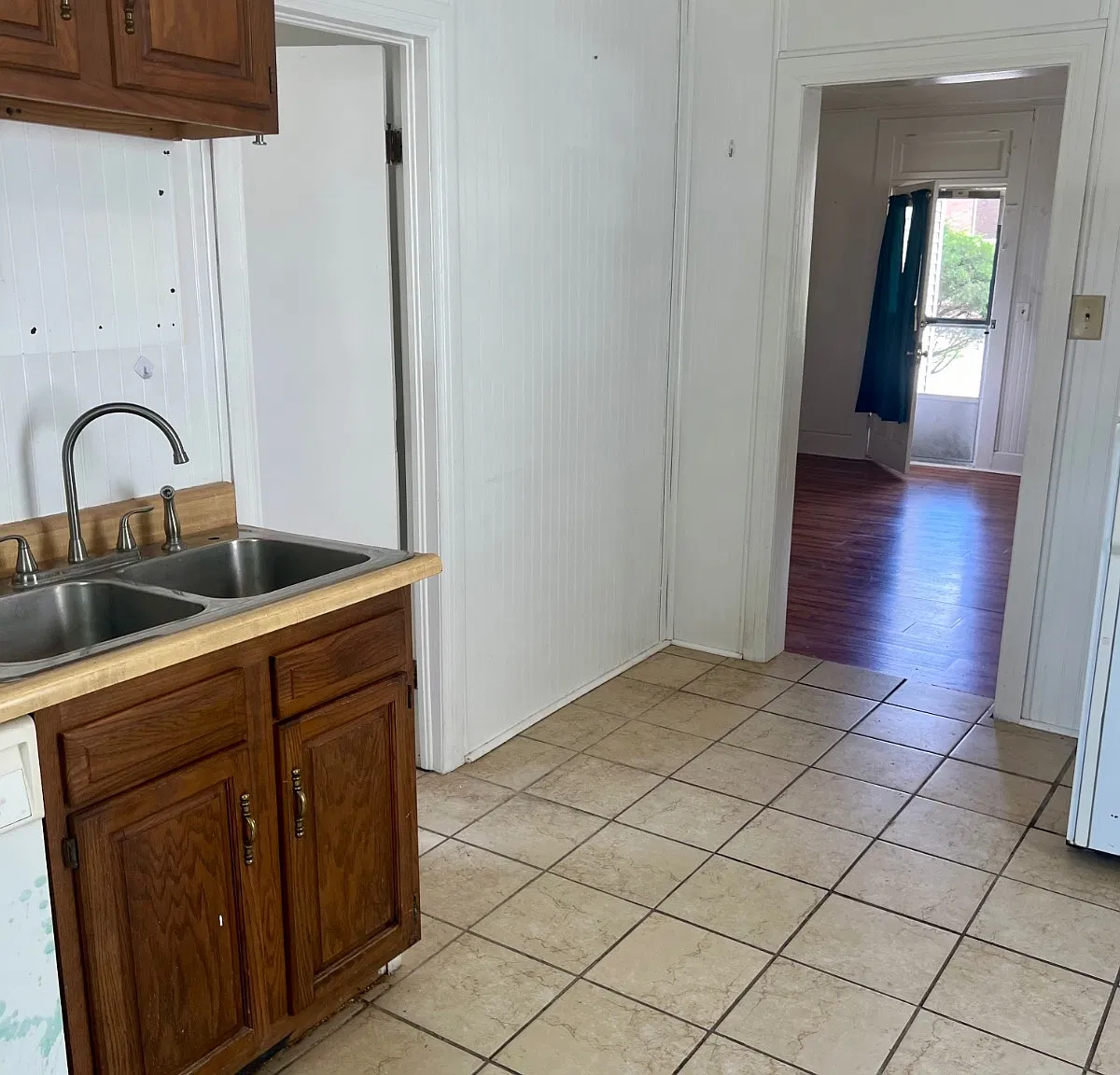 1 bed, 1.0 bath, $650 — Photo 3