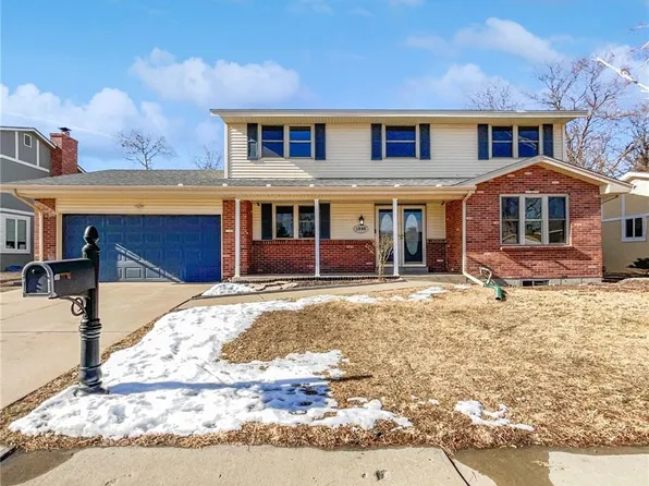 1285 S Simms Street, Lakewood, CO 80232