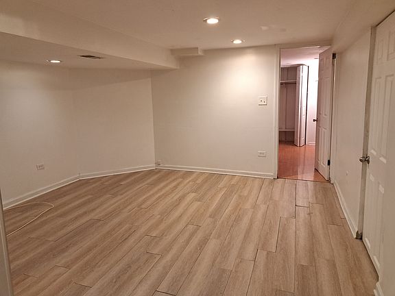 4th image of 5310 W Pensacola Ave #Ll