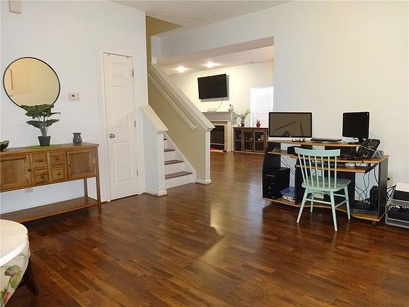 4th image of 5315 Shamus Dr