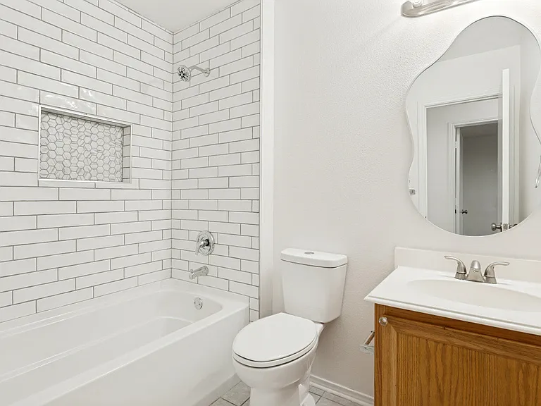 3104 Caballero Cir — Photo 10