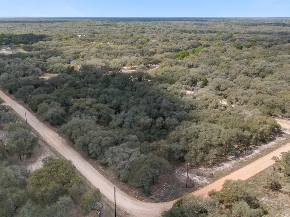 516 County Road 120, Hallettsville, TX 77964