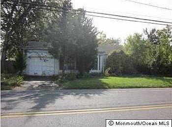 2nd image of 127 James St