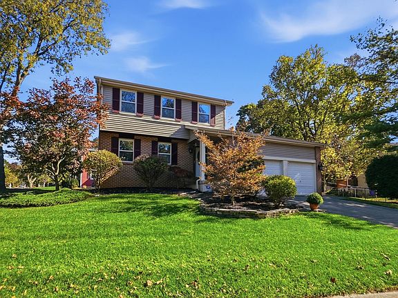 3rd image of 6336 Middleboro Ct