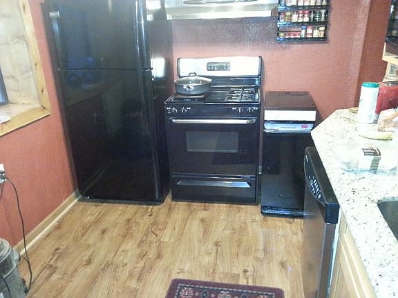 4th image of 103 Bonita Dr