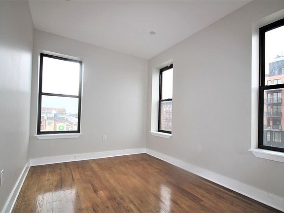 4th image of 2105 Atlantic Ave #2F