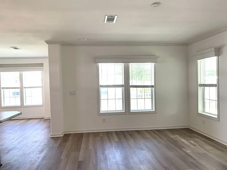 141 Millwood Rd #245 — Photo 6
