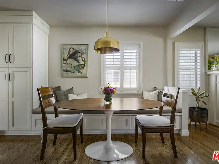 1132 N Reese Pl — Photo 15