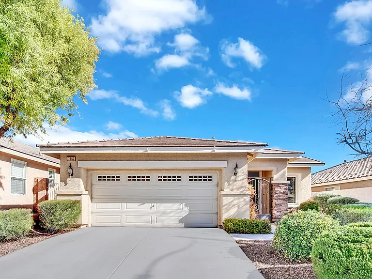 7752 Sundial Peak St — Photo 17