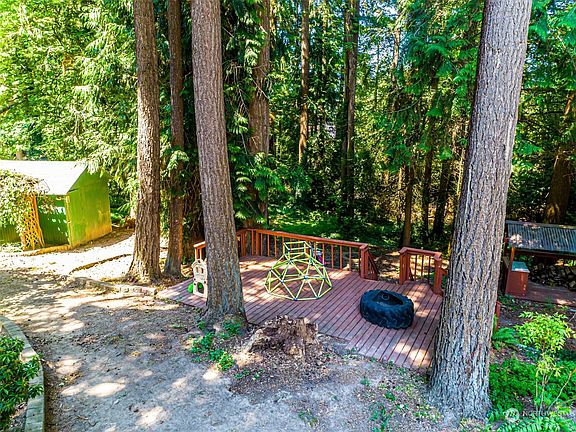 5th image of 2605 31st Avenue SW