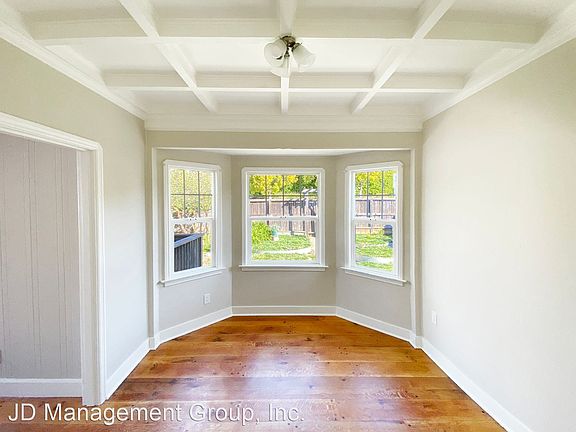 3rd image of 51 Lomita Dr #1