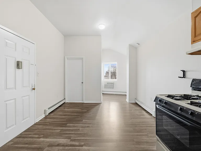 14407 Jamaica Ave #3 — Photo 11