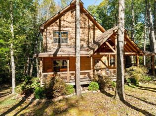 2215 Cub Cir, Sevierville, TN 37862