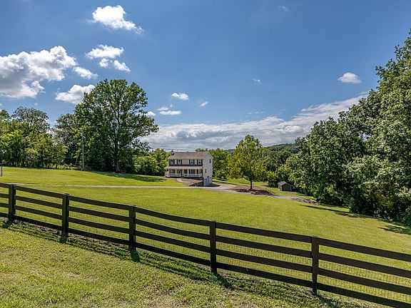 4th image of 2966 McCanless Rd
