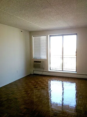 Rented by Prime Realty | media 10