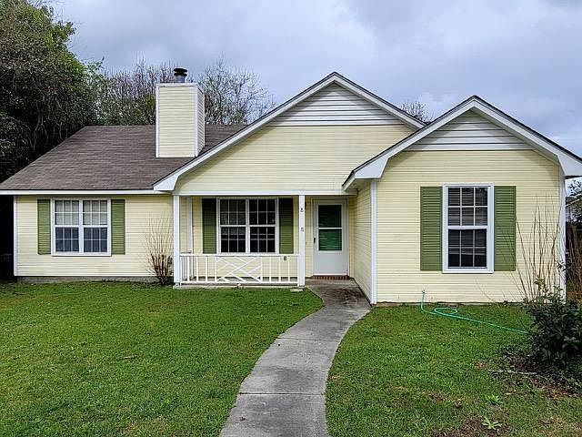 1st image of 8 Sawgrass Cir