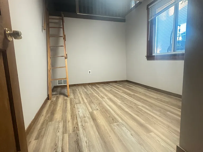 791 Summer St — Photo 12