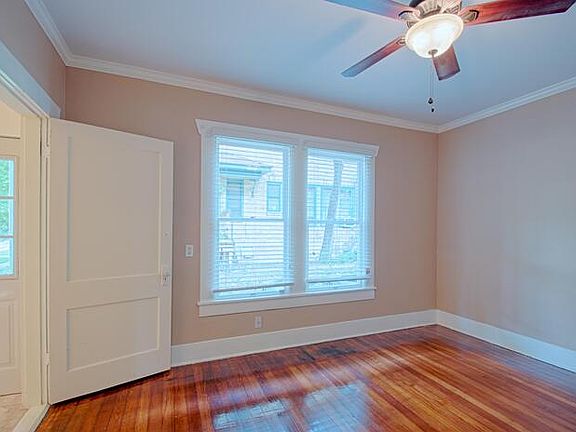3rd image of 1007 West Ave APT A