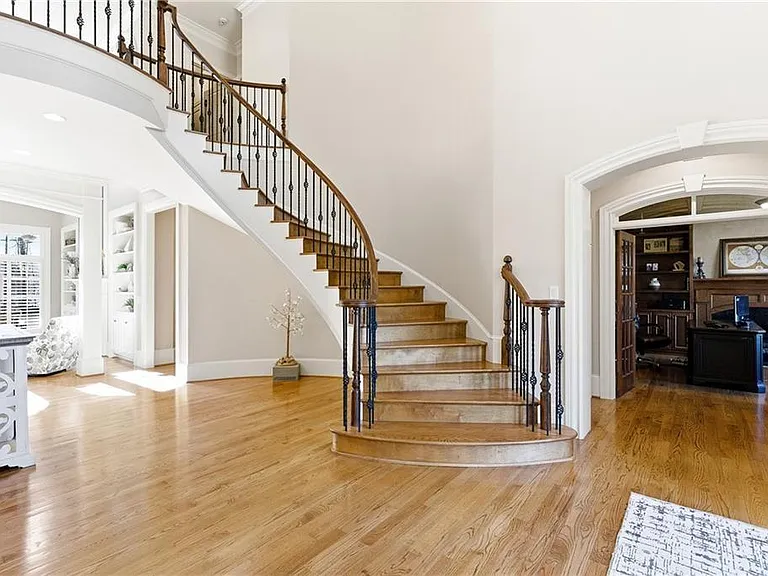 6335 Howell Cobb Ct — Photo 5