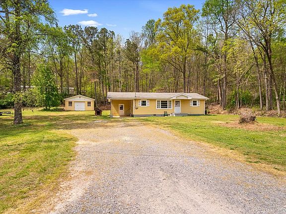 2nd image of 478 Cedar Ridge Rd SE