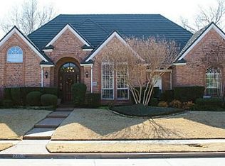 2409 Twelve Oaks Ln, Colleyville, TX 76034