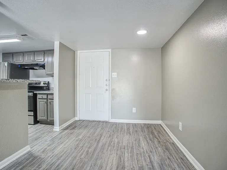 Ashford Santa Ana Interior2