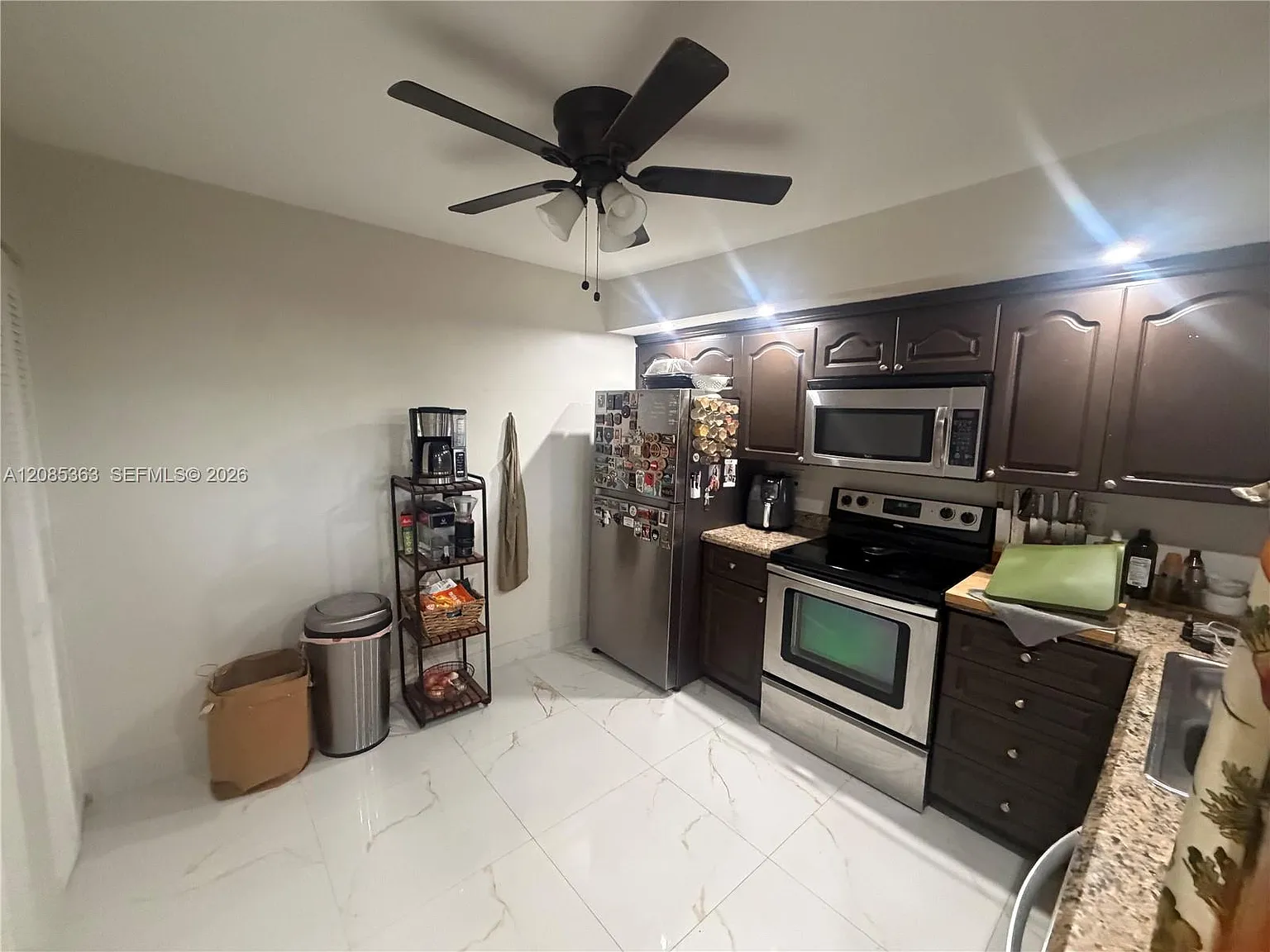 Kenland Bend South Condo — Photo 2