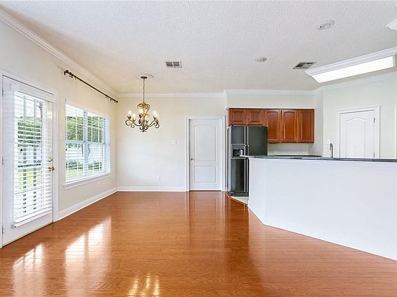 3rd image of 717 Doctor Gorman Dr
