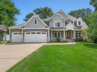 4117 Sterling Rd, Downers Grove, IL 60515