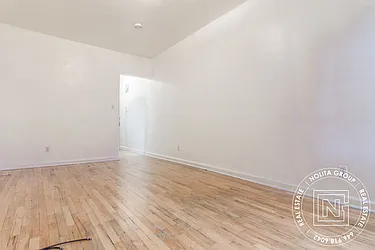 Rented by Nolita Group