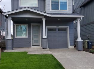 8077 NE Sabo St, Hillsboro, OR 97006