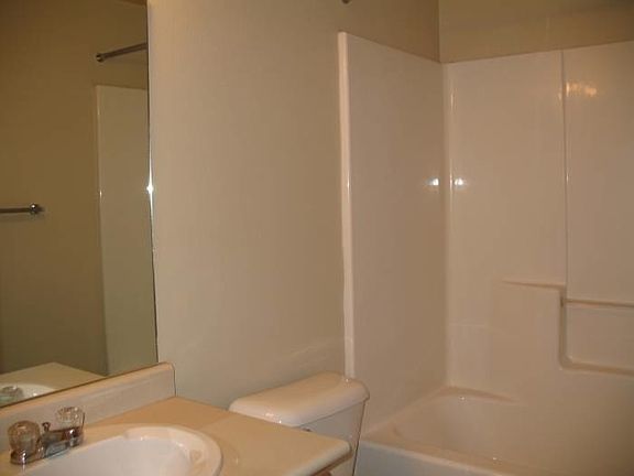 2nd image of 1520 Cooley St APT 04
