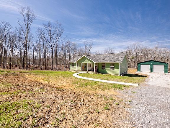3rd image of 511 Black Mountain Rd